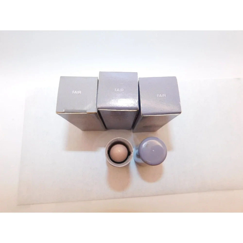 3 Vintage Avon Advanced Moisture Makeup Perfecting Concealer Stick Light .13oz
